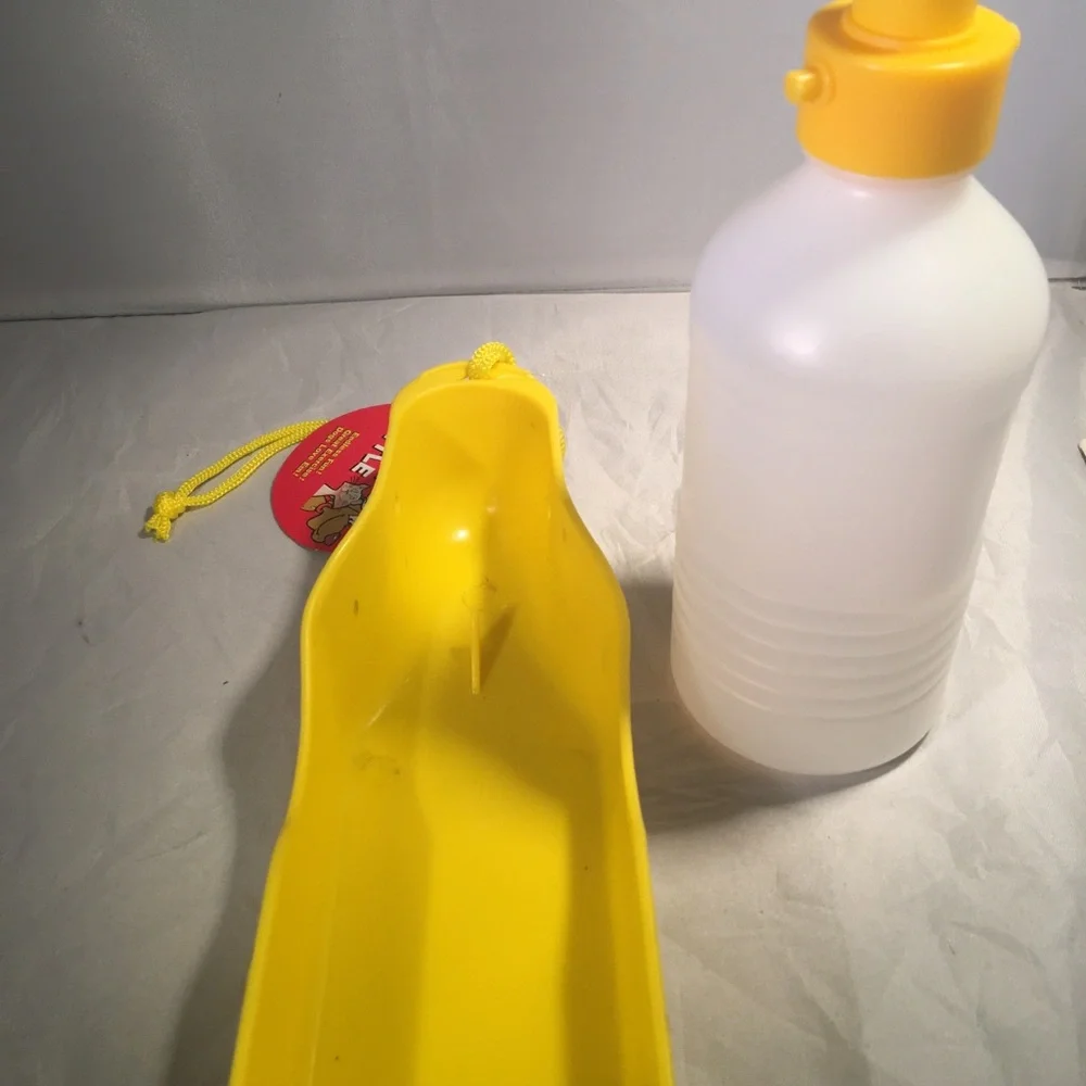 Yellow Pet travel water‎ kit